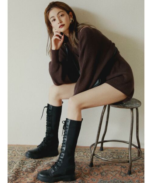 GYDA(ジェイダ)の「レイヤードオフショルニットロンパース(つなぎ/オールインワン・レディース・ブラック/ピンク/ブラウン・FREE)」の13枚目の写真