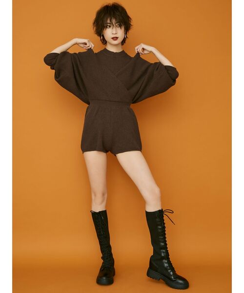 GYDA(ジェイダ)の「レイヤードオフショルニットロンパース(つなぎ/オールインワン・レディース・ブラック/ピンク/ブラウン・FREE)」の5枚目の写真