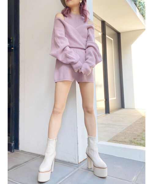 GYDA(ジェイダ)の「レイヤードオフショルニットロンパース(つなぎ/オールインワン・レディース・ブラック/ピンク/ブラウン・FREE)」の10枚目の写真