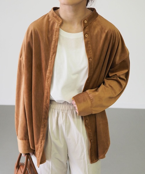 Riberry（リベリー）の「バンドカラーコーデュロイシャツ（シャツ/ブラウス・レディース・ブラック/ダークオレンジ/グリーン/アイボリー/ブルー・MEDIUM）」の5枚目の写真