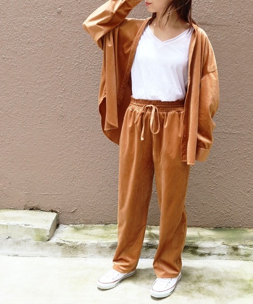 Riberry（リベリー）の「バンドカラーコーデュロイシャツ（シャツ/ブラウス・レディース・ブラック/ダークオレンジ/グリーン/アイボリー/ブルー・MEDIUM）」の9枚目の写真