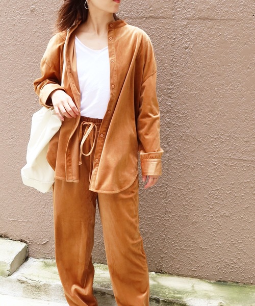 Riberry（リベリー）の「バンドカラーコーデュロイシャツ（シャツ/ブラウス・レディース・ブラック/ダークオレンジ/グリーン/アイボリー/ブルー・MEDIUM）」の11枚目の写真