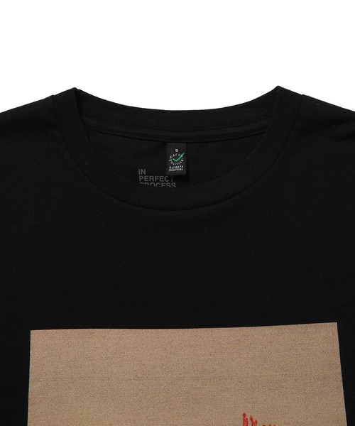 ADAM ET ROPE'(アダムエロペ)の「【LISA KING】Tee(Tシャツ/カットソー・レディース・パープル/イエロー/オレンジ/グリーン・1)」の11枚目の写真