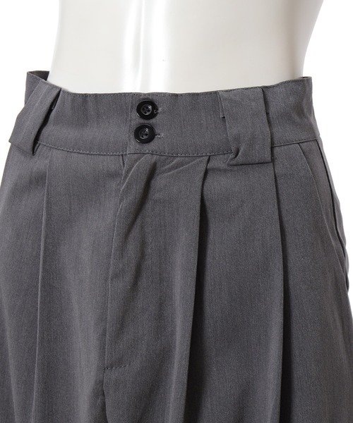 fifth（フィフス）の「ツータックハイウエストアンクルパンツ（その他パンツ・レディース・グレー/ブラック・MEDIUM/LARGE）」の5枚目の写真