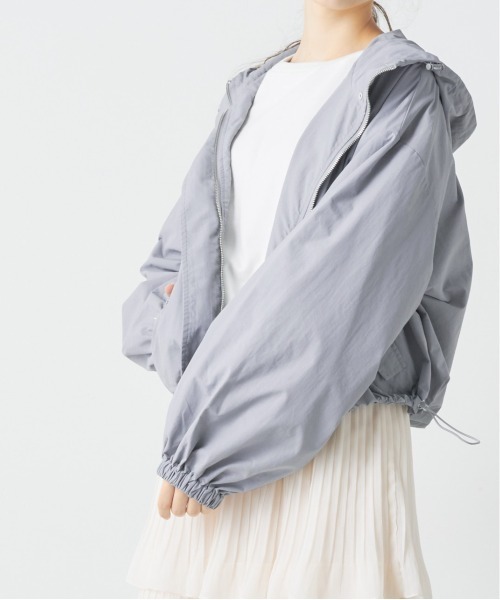 OLIVE des OLIVE（オリーブデオリーブ）の「王道マンパ（マウンテンパーカー・レディース・オフホワイト/ブルー系その他/ブラック/ベージュ・FREE）」の9枚目の写真