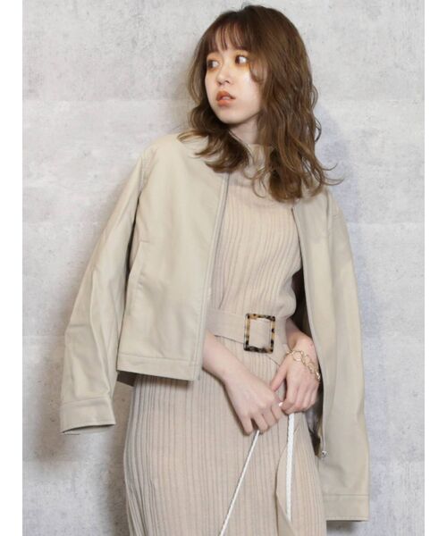 dazzlin(ダズリン)の「ノーカラーライダースジャケット(ライダースジャケット・レディース・ブラック/アイボリー・FREE)」の2枚目の写真