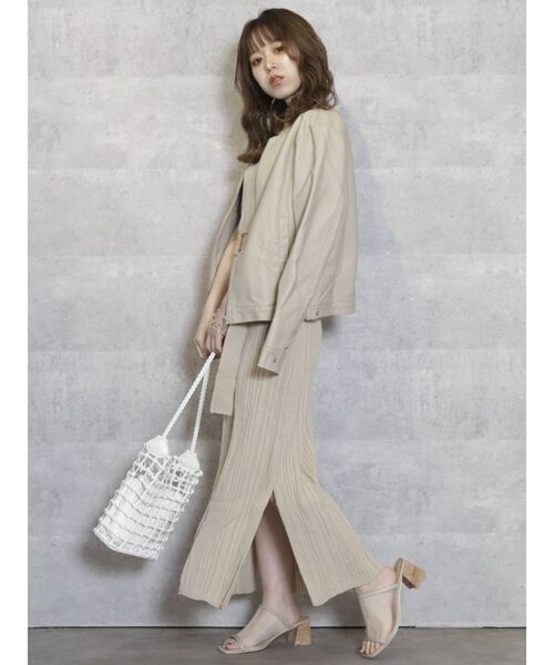 dazzlin(ダズリン)の「ノーカラーライダースジャケット(ライダースジャケット・レディース・ブラック/アイボリー・FREE)」の7枚目の写真