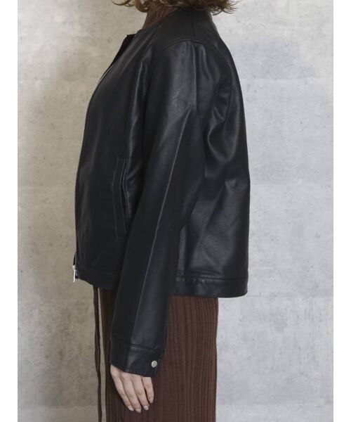 dazzlin(ダズリン)の「ノーカラーライダースジャケット(ライダースジャケット・レディース・ブラック/アイボリー・FREE)」の11枚目の写真