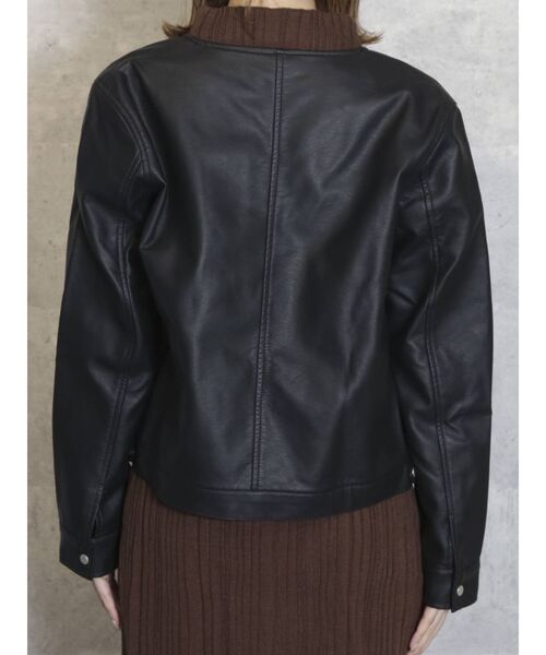 dazzlin(ダズリン)の「ノーカラーライダースジャケット(ライダースジャケット・レディース・ブラック/アイボリー・FREE)」の12枚目の写真