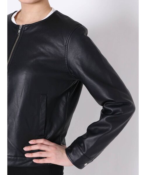 dazzlin(ダズリン)の「ノーカラーライダースジャケット(ライダースジャケット・レディース・ブラック/アイボリー・FREE)」の17枚目の写真