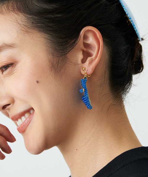 THEATRE PRODUCTS(シアタープロダクツ)の「ビーズストラップサンダルピアス(ピアス(両耳用)・レディース・ホワイト/ブルー/ピンク/バーガンディー・FREE)」の11枚目の写真