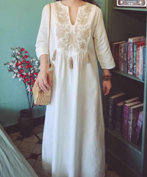 ANOTHER S（アナザーエス）の「リネン混刺繍ロングワンピース