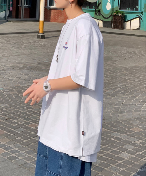 AIRWALK（エアウォーク）の「【neos -addictive design-】TOMOWAKA×AIR WALK ともわか エアウォーク ビッグシルエット バックプリント 半袖 Tシャツ（Tシャツ/カットソー・メンズ・ホワイト/ブラック/ベージュ/パープル/オフホワイト/ホワイト系その他・MEDIUM/LARGE）」の10枚目の写真