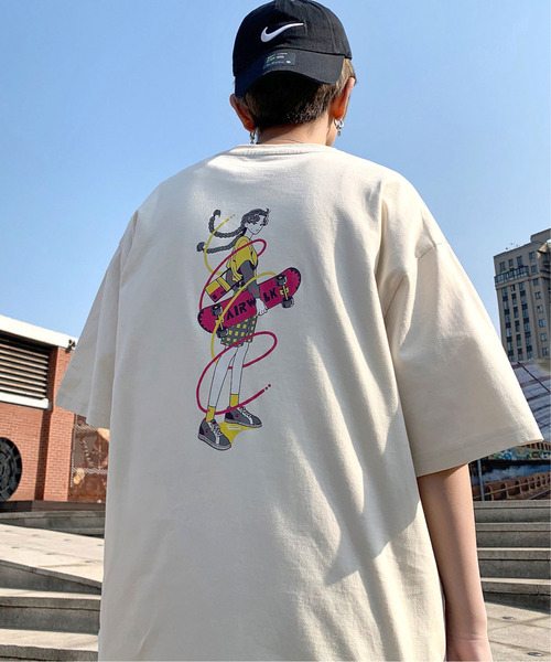 AIRWALK（エアウォーク）の「【neos -addictive design-】TOMOWAKA×AIR WALK ともわか エアウォーク ビッグシルエット バックプリント 半袖 Tシャツ（Tシャツ/カットソー・メンズ・ホワイト/ブラック/ベージュ/パープル/オフホワイト/ホワイト系その他・MEDIUM/LARGE）」の8枚目の写真