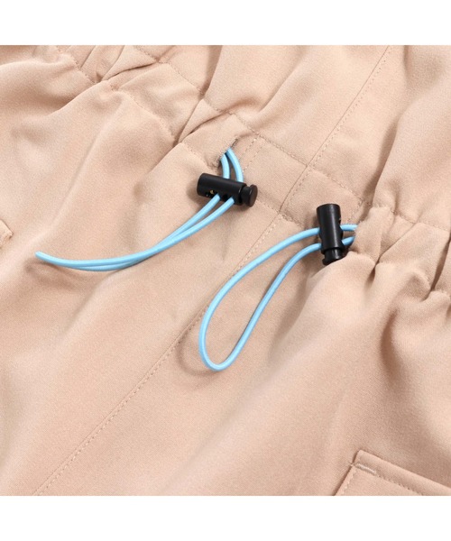 JENNI love（ジェニィラブ）の「カーゴポケットサロペ（サロペット/オーバーオール・キッズ・ブラック/ベージュ/カーキ・130cm/140cm/150cm/160cm）」の12枚目の写真