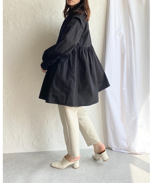 She's Closet（シーズクローゼット）の「バンドカラーフレアチュニックシャツ（シャツ/ブラウス・レディース・ホワイト/ライトブルー/ブラック/ボルドー/ベージュ/ネイビー・FREE）」の15枚目の写真