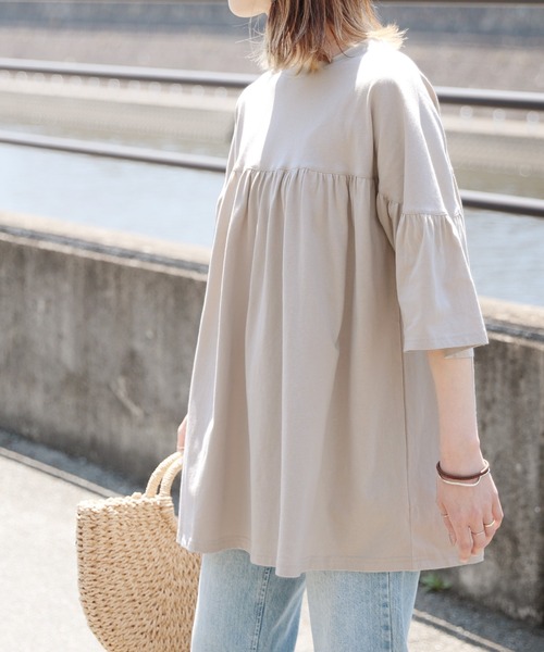 reca(レカ)の「ギャザーフレア半袖カットソー(Tシャツ/カットソー・レディース・カーキ/モカ/グレー系その他・FREE)」の16枚目の写真