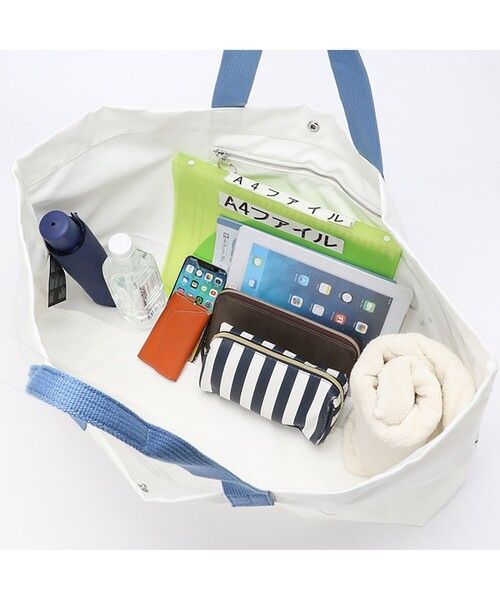 LACOSTE（ラコステ）の「ビーチ パック ビッグプリントビーチバッグ（トートバッグ・レディース・ホワイト/ピンクベージュ・FREE）」の7枚目の写真