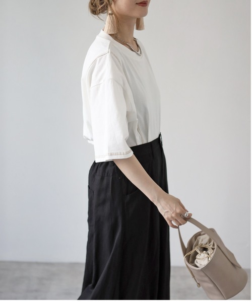 4youstory（フォーユーストーリー）の「リンキングデザインTシャツ（Tシャツ/カットソー・レディース・アイボリー/ブラック/グリーン/サンドベージュ/モカ・MEDIUM）」の12枚目の写真