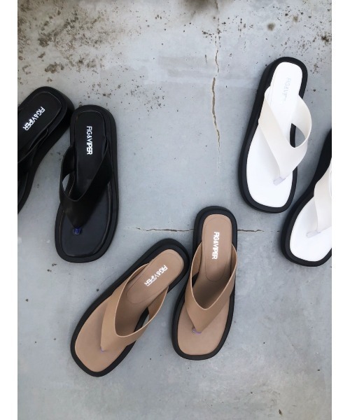FIG&VIPER（フィグアンドバイパー）の「厚底トングサンダル（サンダル・レディース・ホワイト/ブラック/ベージュ・MEDIUM/LARGE）」の13枚目の写真