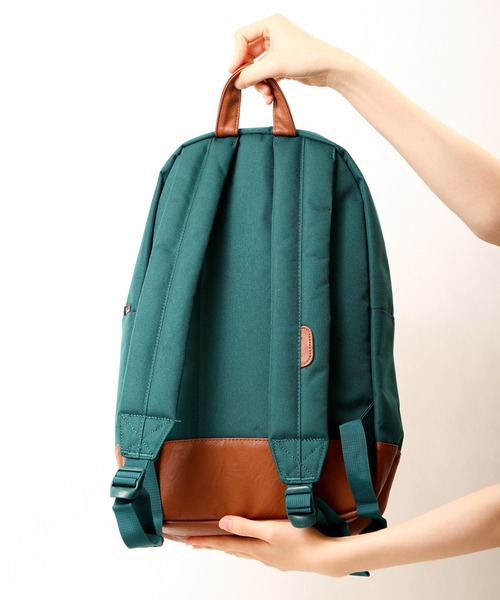 Herschel Supply（ハーシェルサプライ）の「Herschel Supply バックパック13PC収納 14.5L（バックパック/リュック・メンズ・ネイビー/マスタード/ワイン/パープル/ブラック/グリーン・FREE）」の16枚目の写真