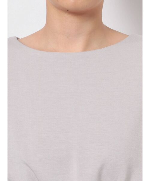 dazzlin（ダズリン）の「ダンボールカットコンパクトトップス（Tシャツ/カットソー・レディース・ブラウン/グレー/オフホワイト・FREE）」の13枚目の写真