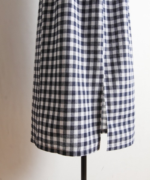 &. NOSTALGIA（アンドドットノスタルジア）の「リネンギンガムチェックスカート（スカート・レディース・ブラック/ネイビー・FREE）」の6枚目の写真