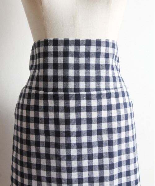 &. NOSTALGIA（アンドドットノスタルジア）の「リネンギンガムチェックスカート（スカート・レディース・ブラック/ネイビー・FREE）」の16枚目の写真