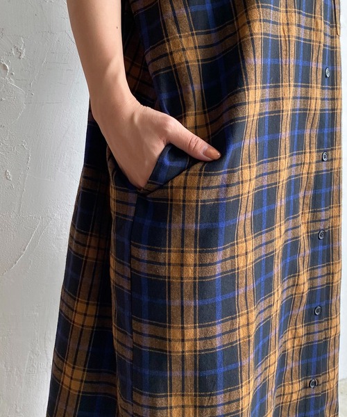 CAPRICIEUX LE'MAGE（カプリシューレマージュ）の「チェックデニムシャツワンピース（ワンピース・レディース・ブラック/ブラウン・FREE）」の9枚目の写真