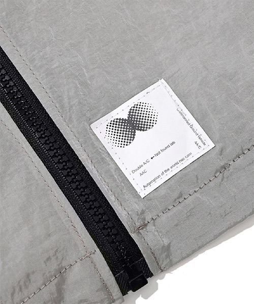AA/C(ダブルエーシー)の「【AA/C】Zippered Hybrid Over-Shirt 19ME1004(シャツ/ブラウス・メンズ・グレー/ブラック・L/M)」の8枚目の写真