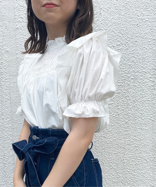 OLIVE des OLIVE（オリーブデオリーブ）の「儚げgirlピンタックプチハイブラウス（シャツ/ブラウス・レディース・オフホワイト/ブラック/グレイッシュベージュ・FREE）」の5枚目の写真