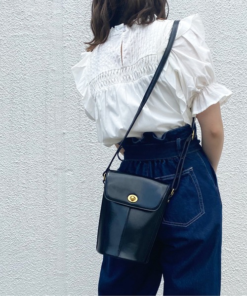 OLIVE des OLIVE（オリーブデオリーブ）の「儚げgirlピンタックプチハイブラウス（シャツ/ブラウス・レディース・オフホワイト/ブラック/グレイッシュベージュ・FREE）」の8枚目の写真