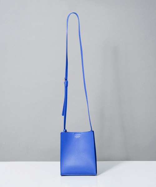 ALTROSE（アルトローズ）の「［ALTROSE/アルトローズ］シンシア 縦長 A5 ショルダーバッグ（ショルダーバッグ・レディース・ブラウン系その他/アイボリー系1/レオパード/アイボリー系2/ブラック系その他/アイボリー系/ブラック/ブラック系/ベージュ/グレー系/ゼブラ/アイボリー系3/グレー/ベージュ系/パイソン/キャメル/ブラウン系その他2/ベージュ系その他2/グリーン/ブルー/パープル/オレンジ/ピンク/クリーム/レッド/ターコイズブルー・FREE）」の18枚目の写真