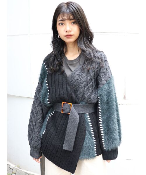 MURUA（ムルーア）の「ミクスチャーカシュクールニット（カーディガン/ボレロ・レディース・アイボリー/ブラック/その他1・FREE）」の2枚目の写真