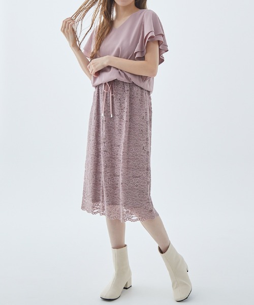 Fabulous Angela(ファビュラスアンジェラ)の「袖フレアレースドッキングワンピース(ワンピース・レディース・カーキ/ネイビー/ピンク・FREE)」の4枚目の写真