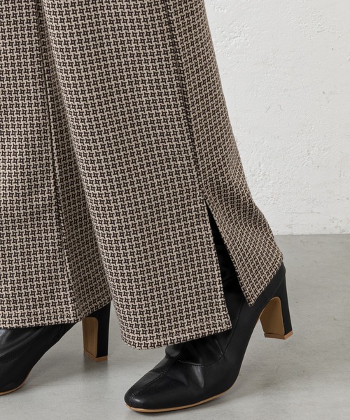 prose verse(プロズヴェール)の「モノグラム柄カットジャガードパンツ(その他パンツ・レディース・ブラック/ベージュ・フリ-)」の16枚目の写真