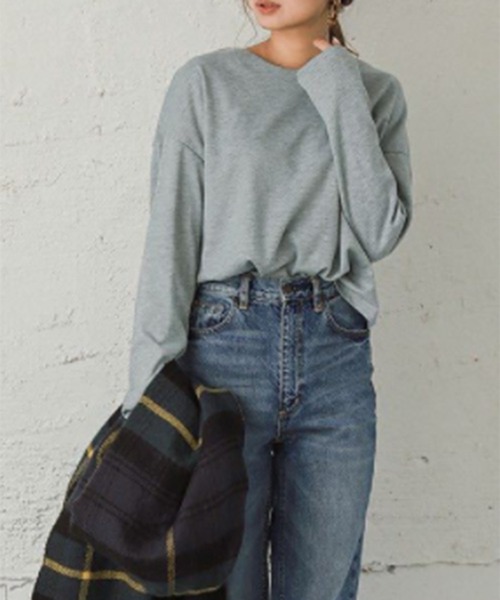 MAISON BREEZE(メゾンブリーズ)の「【MAISON BREEZE】バックタックカットソー KNF(Tシャツ/カットソー・レディース・グレー/ブラック/ベージュ/ブラウン・FREE)」の1枚目の写真