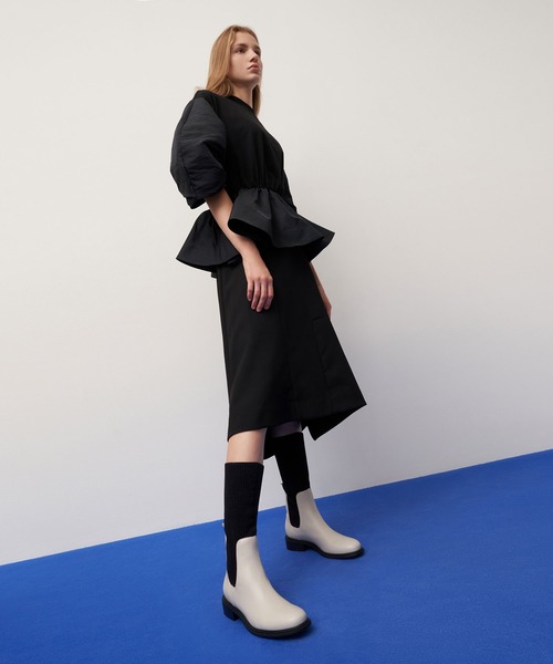 CHARLES & KEITH(チャールズ & キース)の「ニーハイ ニットソックスブーツ / Knee-High Knitted Sock Boots(ブーツ・レディース・ブラック/マルチ・22.5cm/23cm/23.5cm/24.5cm/25cm/25.5cm)」の14枚目の写真