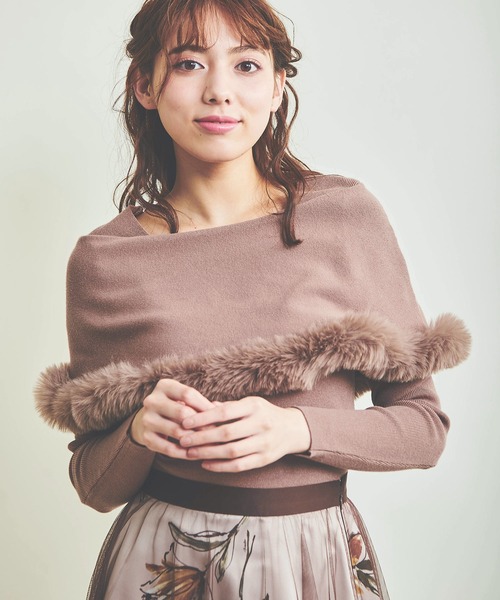 NOELA(ノエラ)の「ファートリムカラーニット(ニット/セーター・レディース・ブラウン/オフホワイト/ベージュ・フリー)」の14枚目の写真