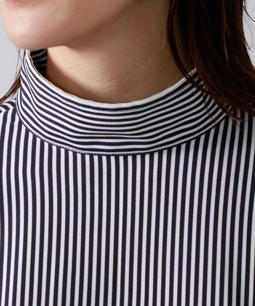 CAST:（キャストコロン）の「ストライプバックボタンシャツ（シャツ/ブラウス・レディース・ネイビー・M）」の8枚目の写真