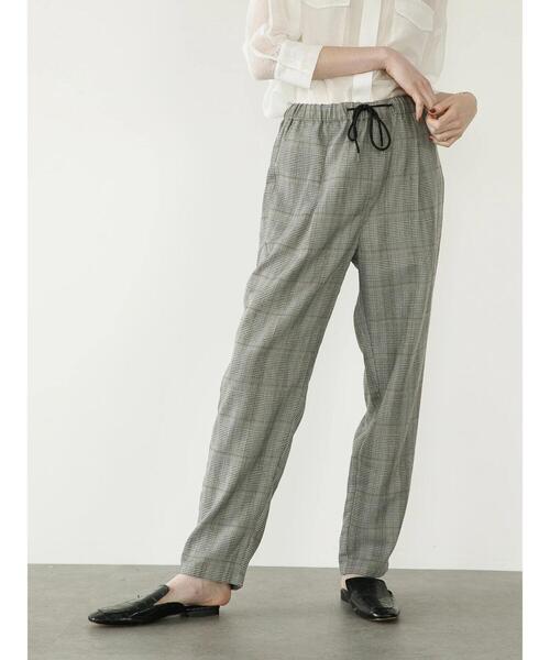 koe(コエ)の「TRチェックテーパードパンツ*(スラックス・レディース・ブラック系その他/チェック・S/M/L)」の3枚目の写真