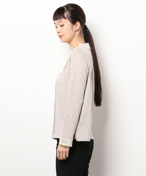 Samansa Mos2(サマンサ モスモス)の「スタンドネックレースカットソー(Tシャツ/カットソー・レディース・オフホワイト/ブラック/ベージュ・フリ-)」の5枚目の写真