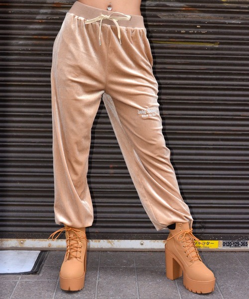 babyShoop（ベイビーシュープ）の「ベロア刺繍ロゴロングパンツ（その他パンツ・レディース・ベージュ/パープル/ブラウン/ネイビー/ブラック・FREE）」の16枚目の写真