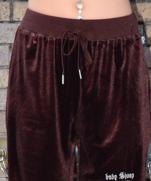 babyShoop（ベイビーシュープ）の「ベロア刺繍ロゴロングパンツ（その他パンツ・レディース・ベージュ/パープル/ブラウン/ネイビー/ブラック・FREE）」の10枚目の写真