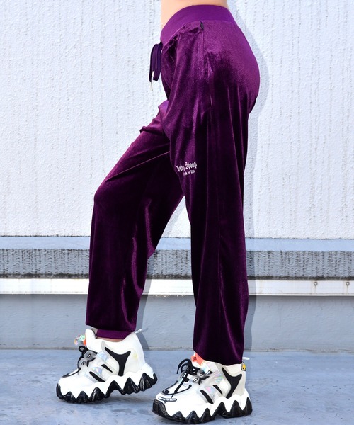 babyShoop（ベイビーシュープ）の「ベロア刺繍ロゴロングパンツ（その他パンツ・レディース・ベージュ/パープル/ブラウン/ネイビー/ブラック・FREE）」の17枚目の写真