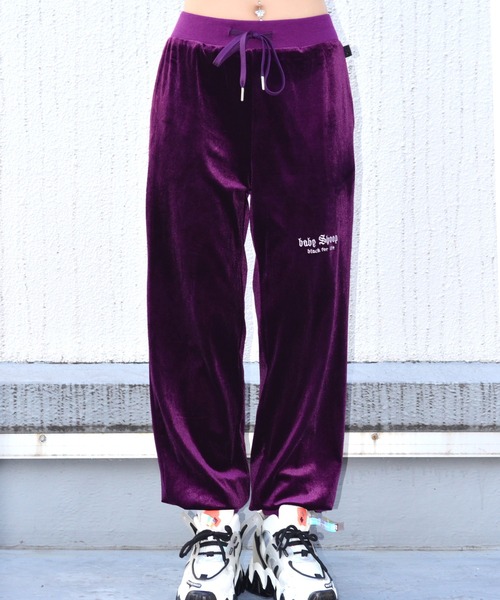 babyShoop（ベイビーシュープ）の「ベロア刺繍ロゴロングパンツ（その他パンツ・レディース・ベージュ/パープル/ブラウン/ネイビー/ブラック・FREE）」の7枚目の写真