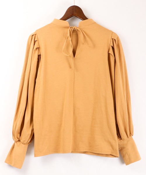 Brownie(ブラウニー)の「Brownie ボリュームスリーブBACKリボンプルオーバー(Tシャツ/カットソー・レディース・ダークブラウン/オリーブ/キャメル/グレイッシュベージュ・FREE)」の18枚目の写真