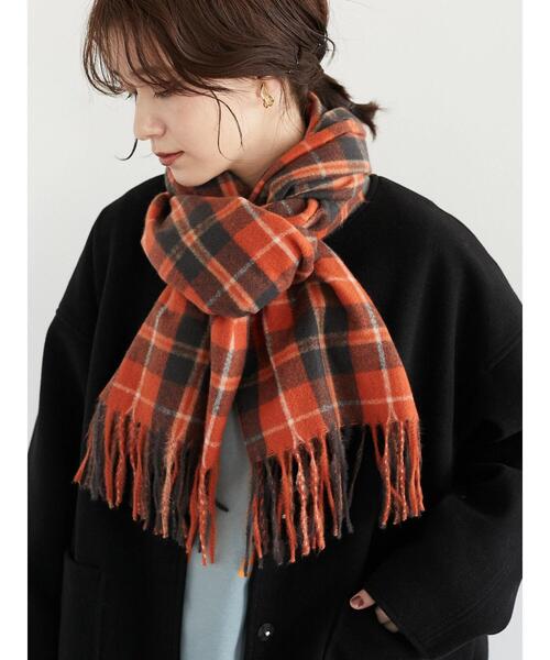 Green　Parks（グリーンパークス）の「カシミアライクチェックストール＊（ストール/ショール・レディース・ブルー/レッド/グリーン/ベージュ/ピンク/イエロー/オレンジ/サックスブルー・FREE）」の12枚目の写真