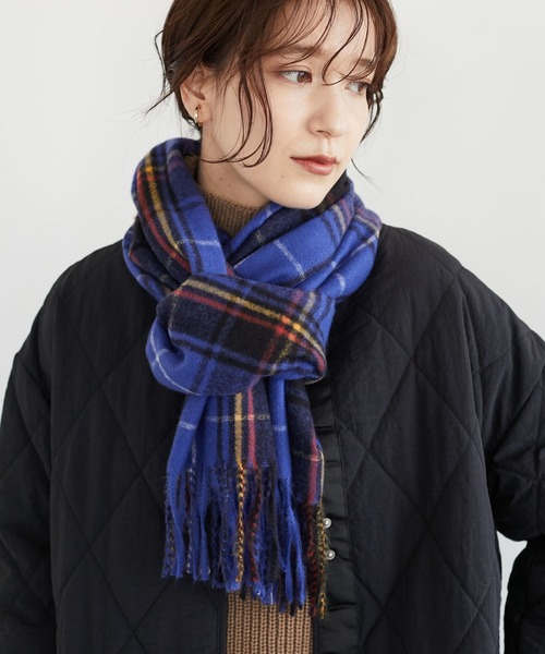 Green　Parks（グリーンパークス）の「カシミアライクチェックストール＊（ストール/ショール・レディース・ブルー/レッド/グリーン/ベージュ/ピンク/イエロー/オレンジ/サックスブルー・FREE）」の5枚目の写真