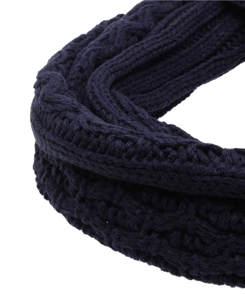 R.NEWBOLD（アールニューボールド）の「CABLE KNIT SNOOD/245961（マフラー・メンズ・グリーン系その他/ネイビー・FREE）」の5枚目の写真